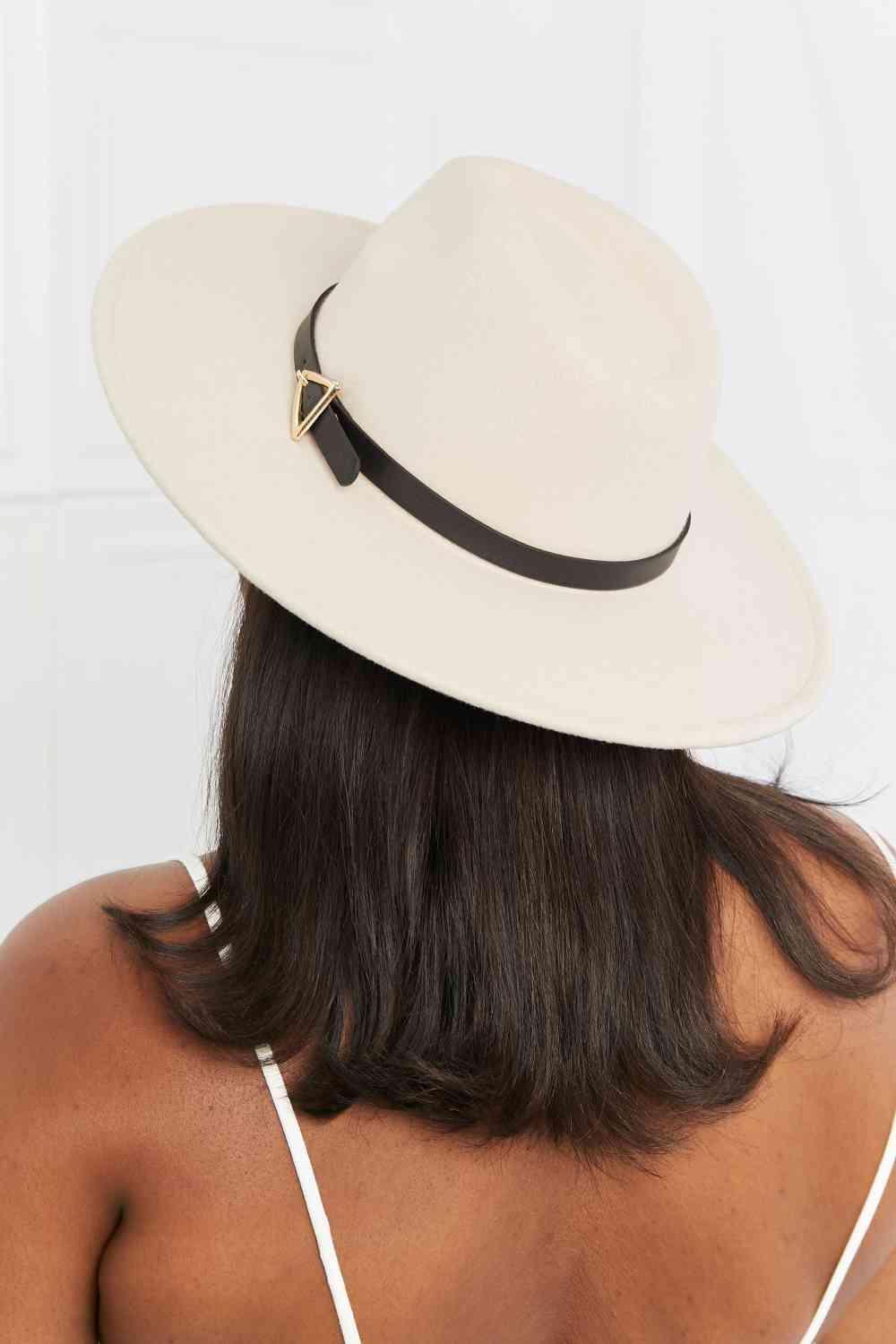 Fame Ride Along Fedora Hat in Beige - Trendociti